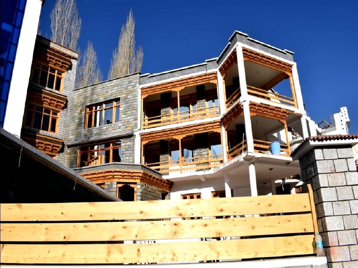 Отель The Grand Yasmin Ladakh Лех Экстерьер фото